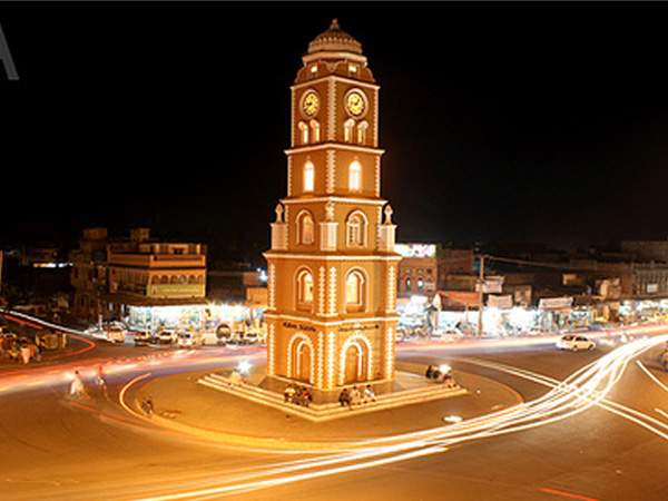 Flights to Sialkot from UK